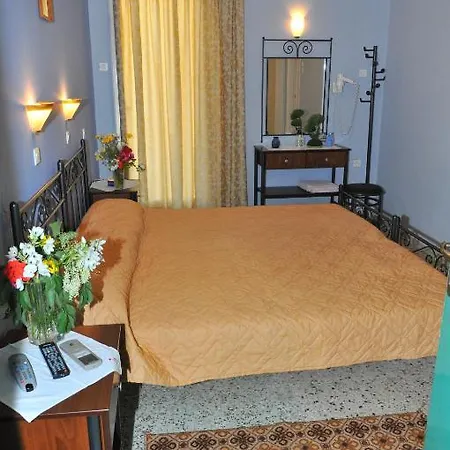 Oasis Theodoros & Litsa Galaris 2*